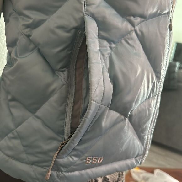 The North Face 550 Vest - Picture 6 of 12